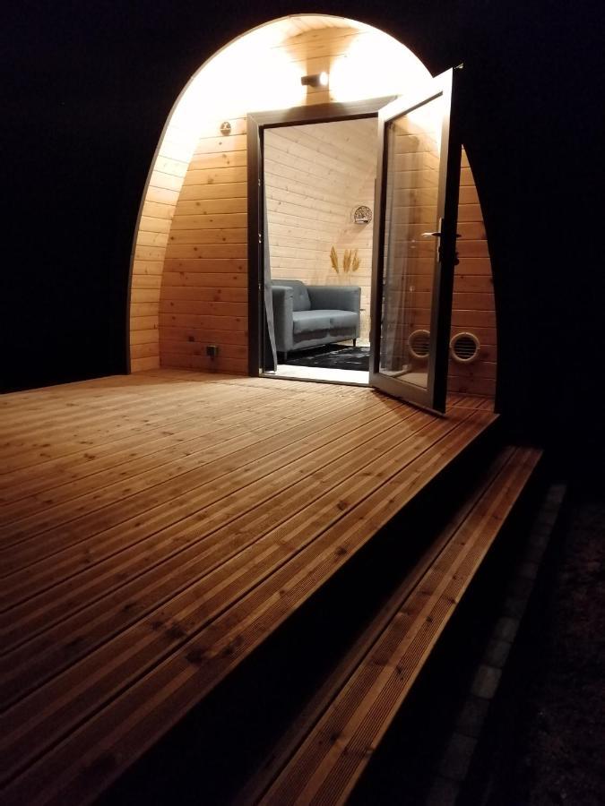 Le Domaine De Pivette Chambre Climatisee Et Insolite Avec Terrasse Privative Авранш Экстерьер фото